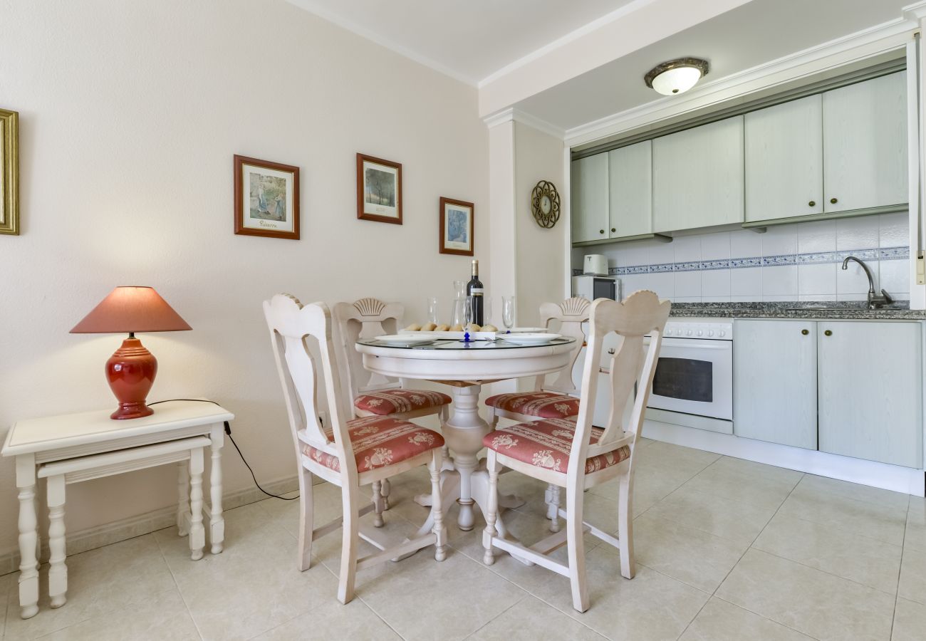 Appartement à Calpe / Calp - ZAFIRO 22B - Appartement en première ligne avec vue sur la mer et accès direct à la plage