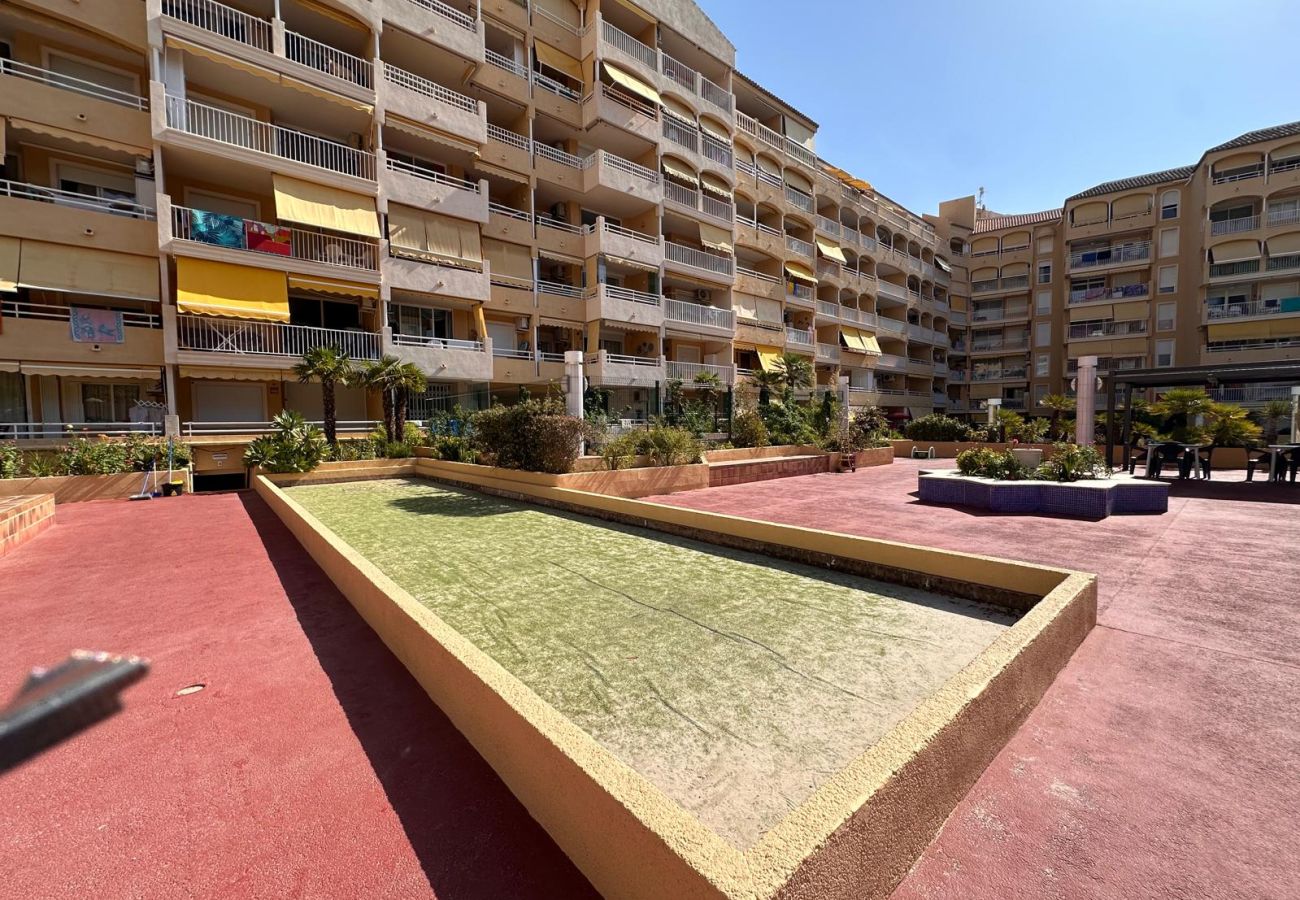 Appartement à Calpe / Calp - APOLO 7 2D - Appartement de deux chambres avec piscine commune