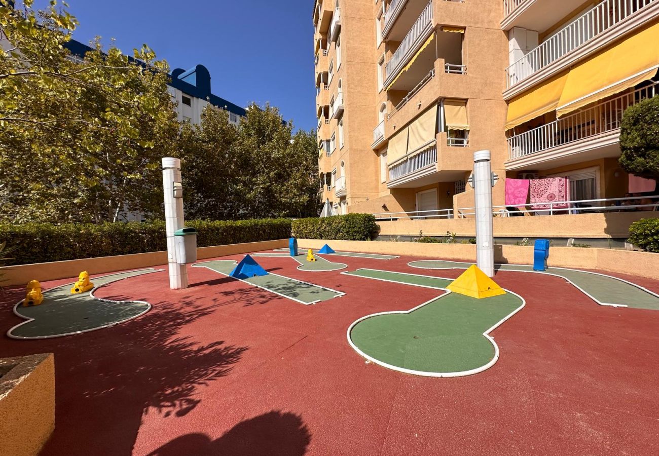 Appartement à Calpe / Calp - APOLO 7 2D - Appartement de deux chambres avec piscine commune